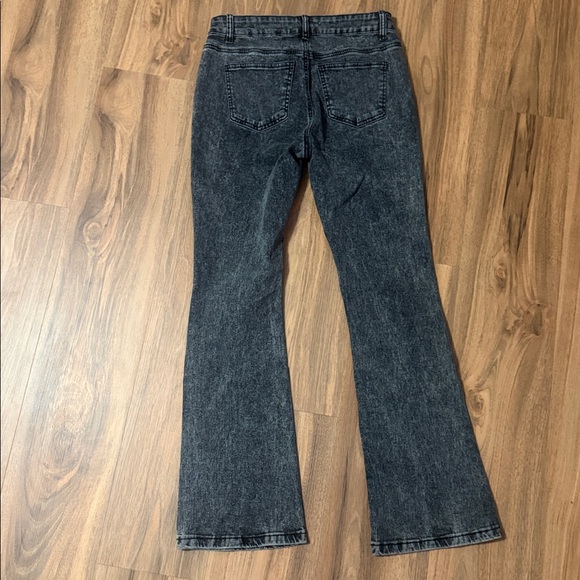BAMBOO Charcoal,low rise,boot cut jeans - Picture 6 of 10